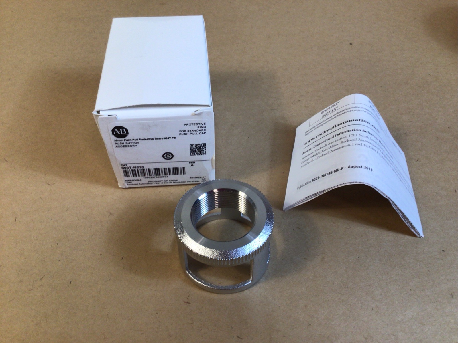 ALLEN BRADLEY 800T-N310 PUSHBUTTON GUARD FOR PUSH PULL STANDARD CAP NEW