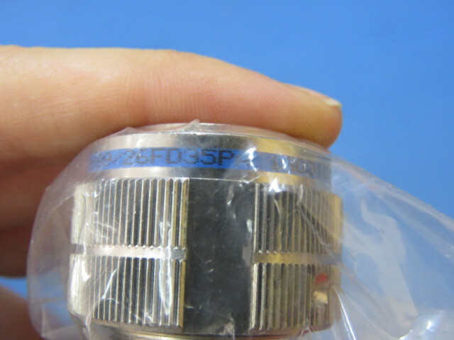 AMPHENOL D38999/26FD35PA Qty of 1 per Lot 37 Position Circular Connector Plug