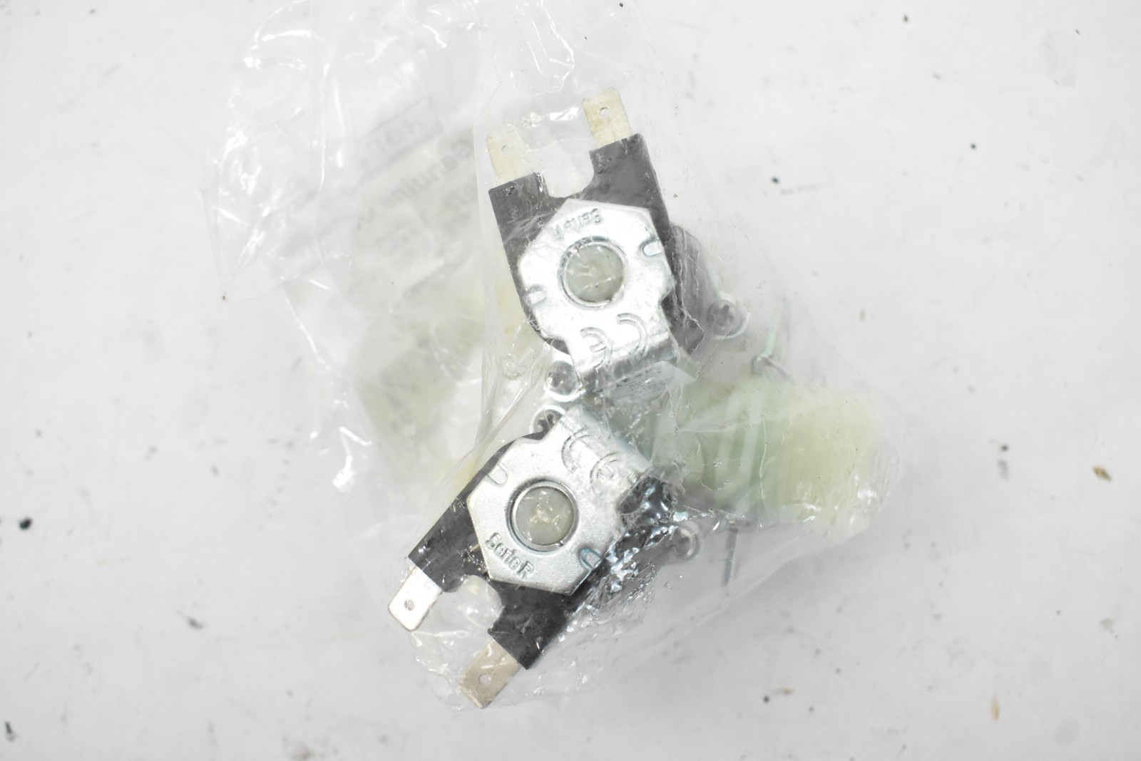 Hobart 00-563073-00003 Solenoid Valve Dual RPE 5L Solenoid Made In Italy