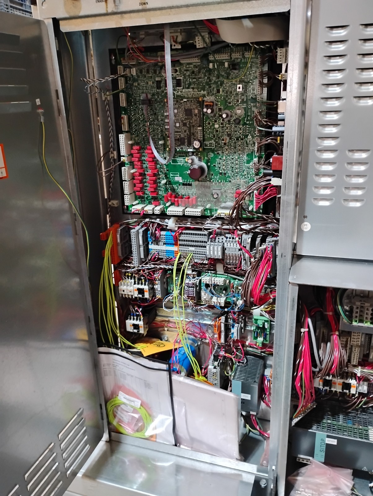 Otis Gen 2 Elevator GCS Controller 17HP – AAA21310AD