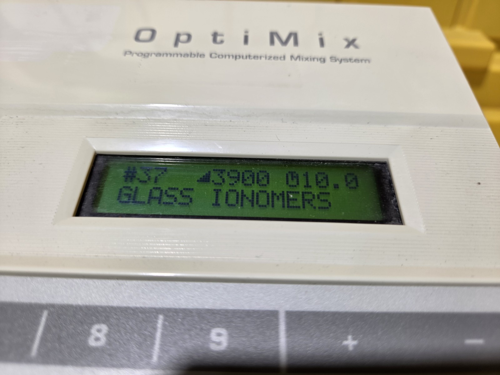SDS KERR Demetron OptiMix 100 Dental Amalgamator Digital Mixing System