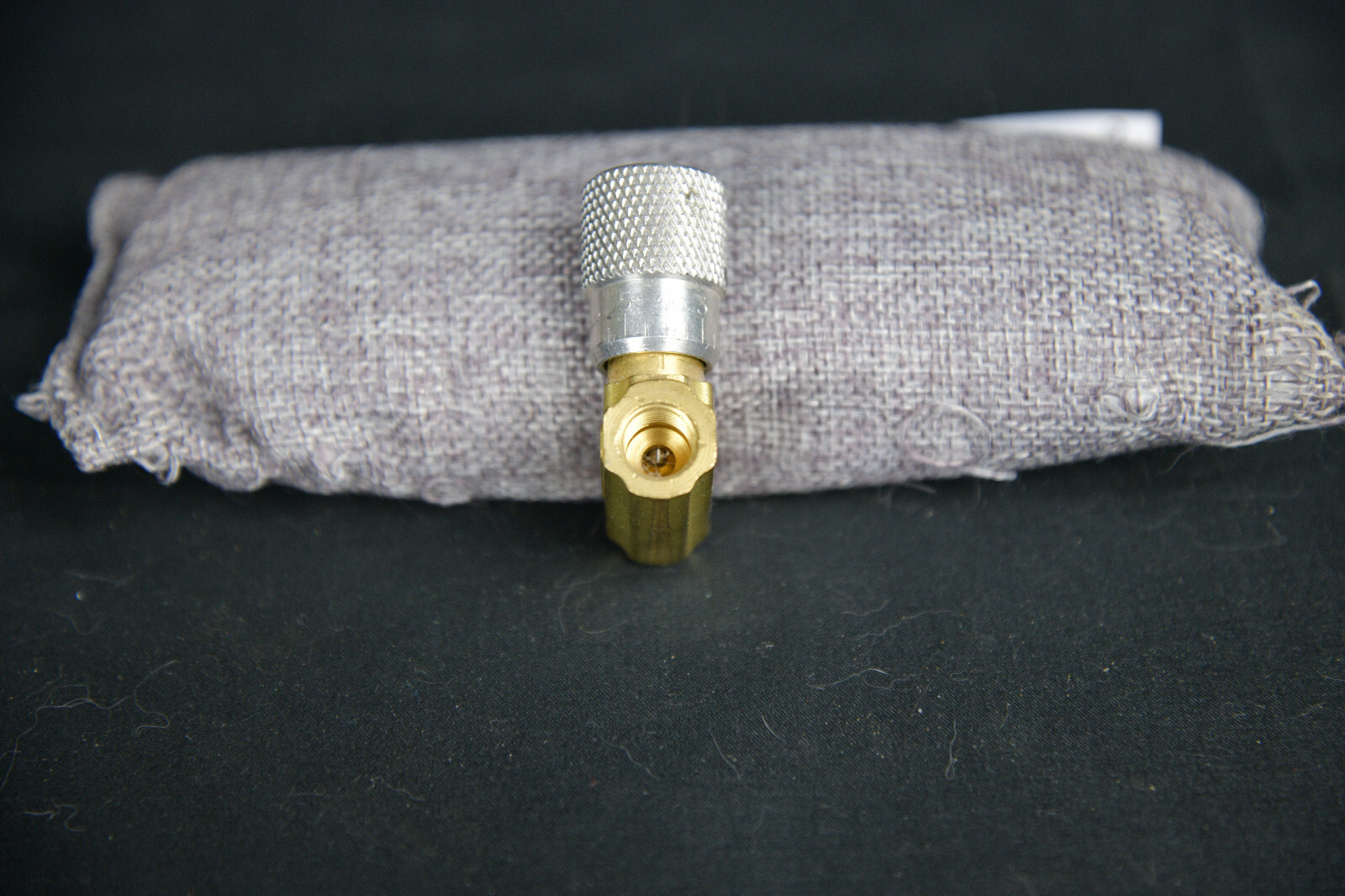 SCHRADER BELLOWS 338-1100 NEEDLE VALVE AIR FLOW CONTROL 1/4″