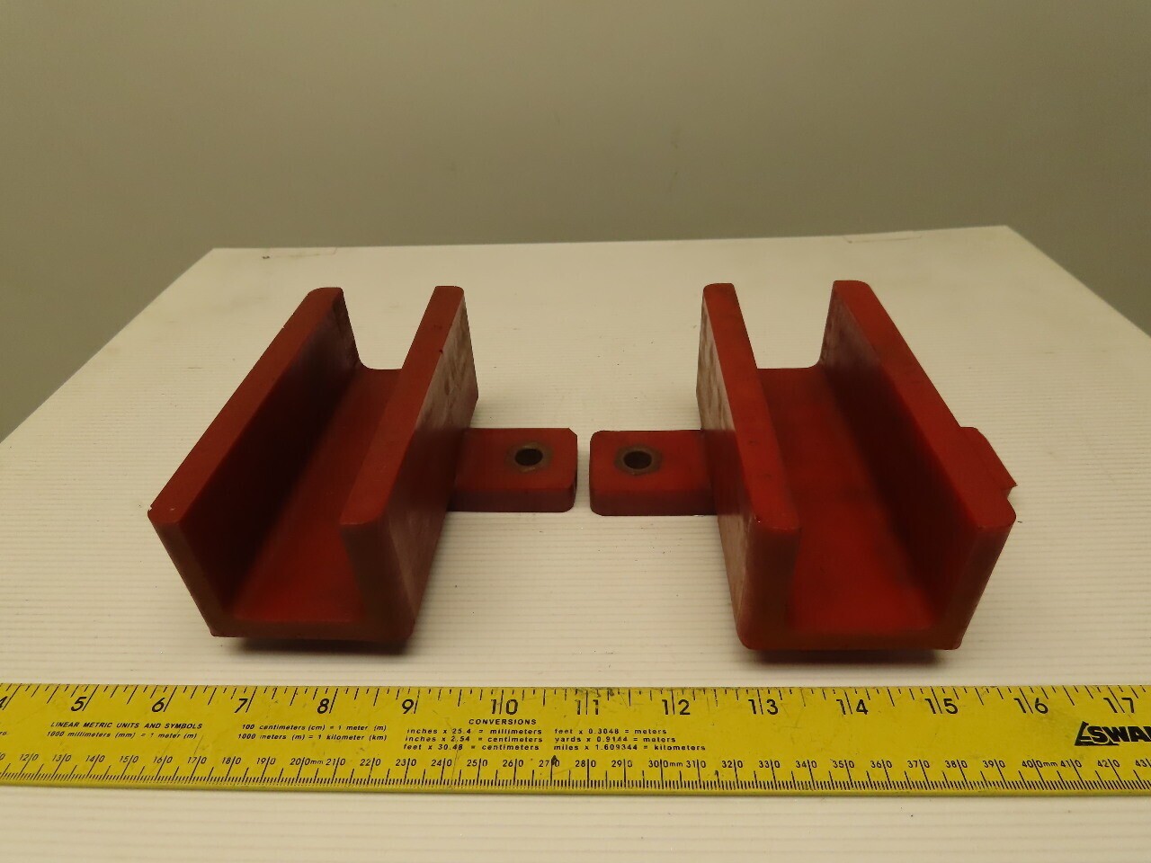 Dematic 0688181136 1-23/32″ Wide 1-5/8″ Deep 2 Bolt Mount Infeed Guide Lot Of 2