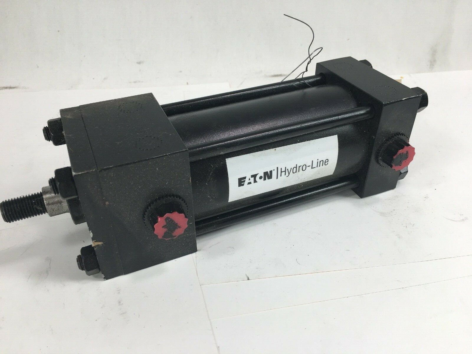 EATON LR5B-2X3-B-0.63-2-N-N-N-1-1 HYDRO-LINE CYLINDER SXH00551 – NEW