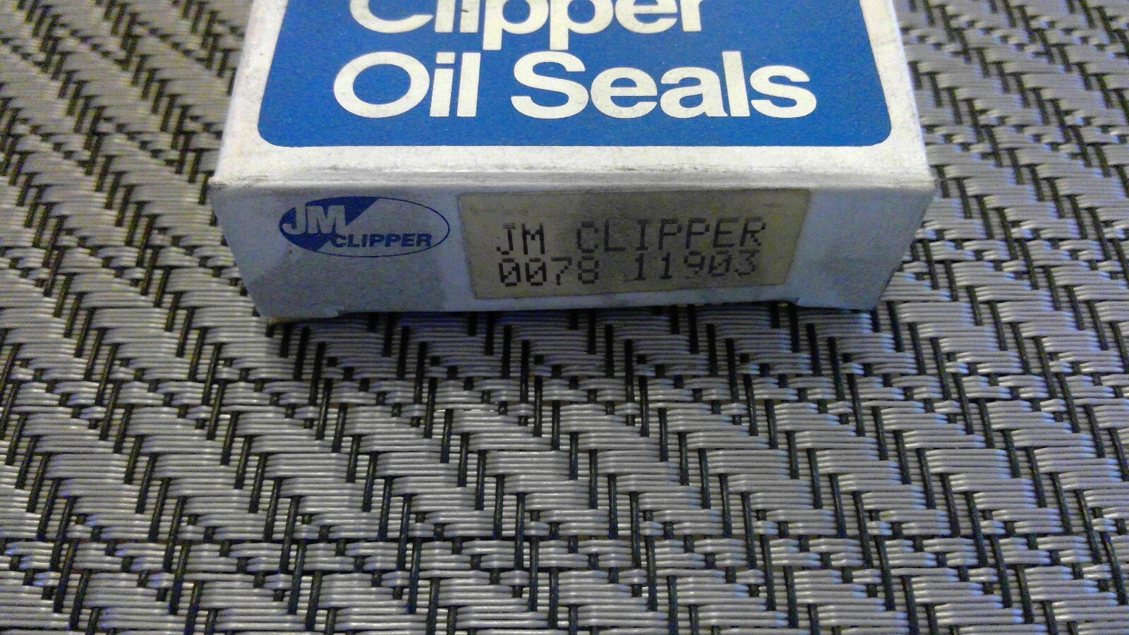 NEW JM CLIPPER 0078-11903 OIL SEAL –Free Shipping!!!