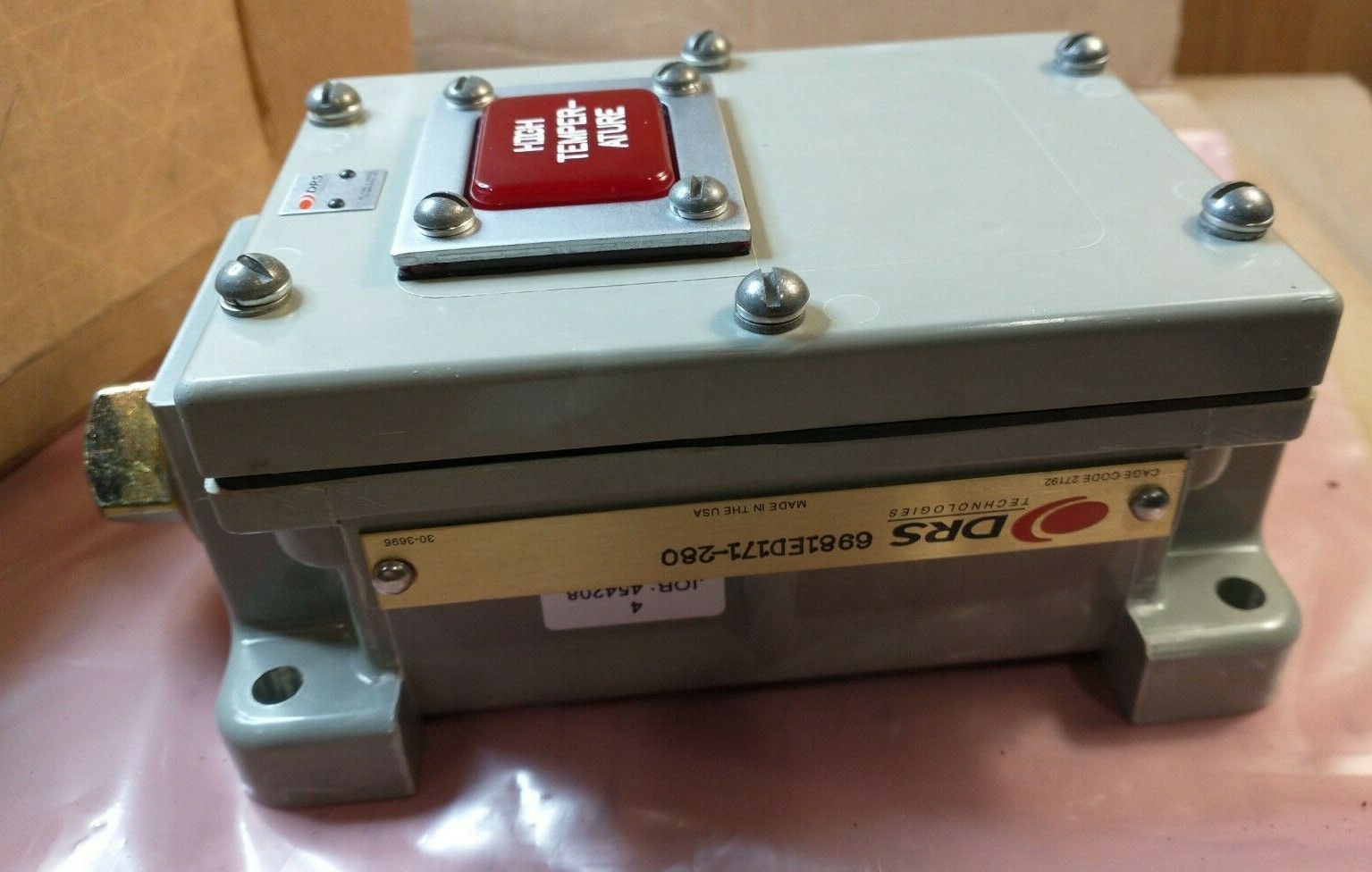 DRS Technologies “High Temperature” Indicator Light W/ Enclosure 6981ED171-280