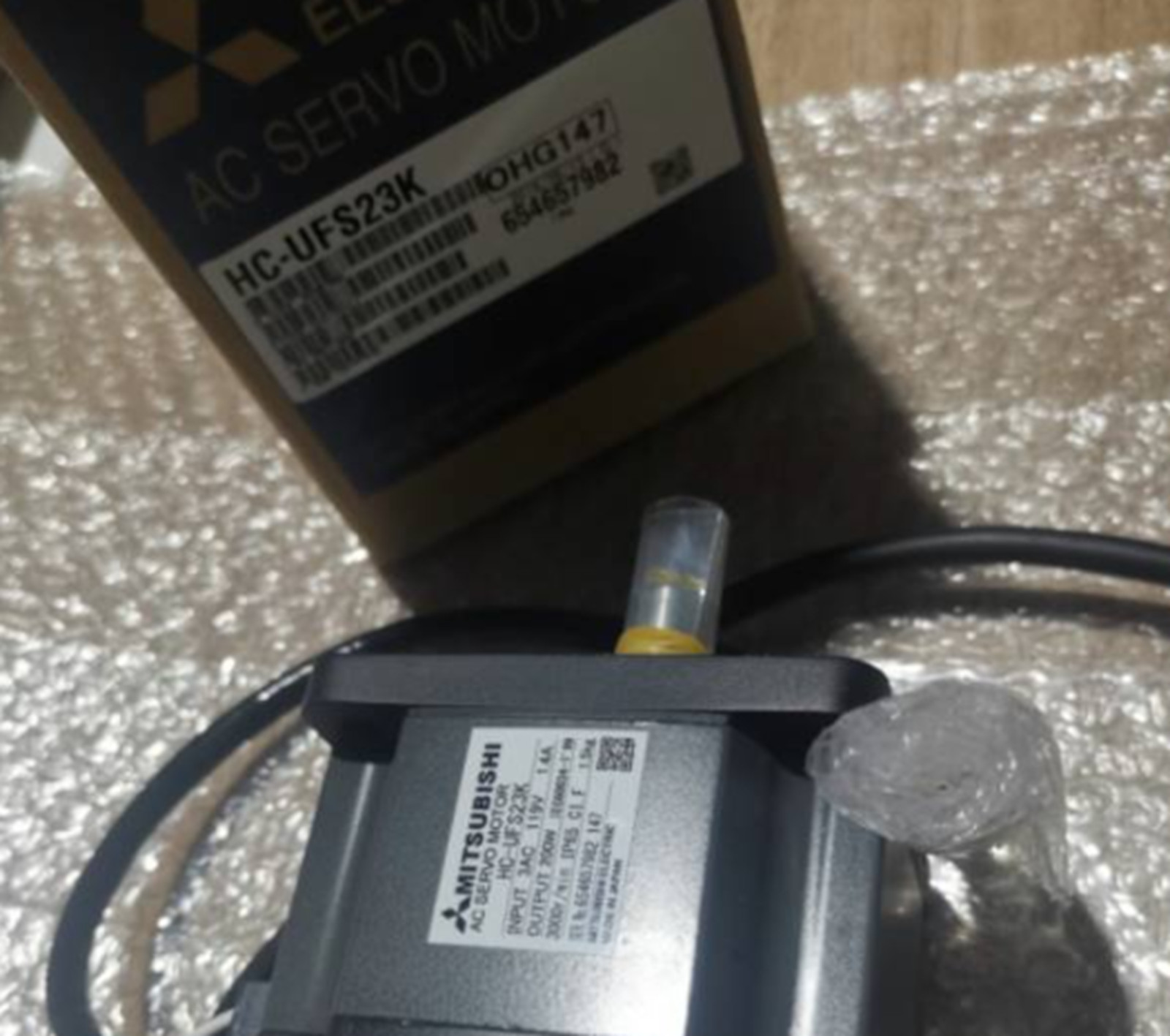 NEW MITSUBISHI HC-UFS23K Servo Motor