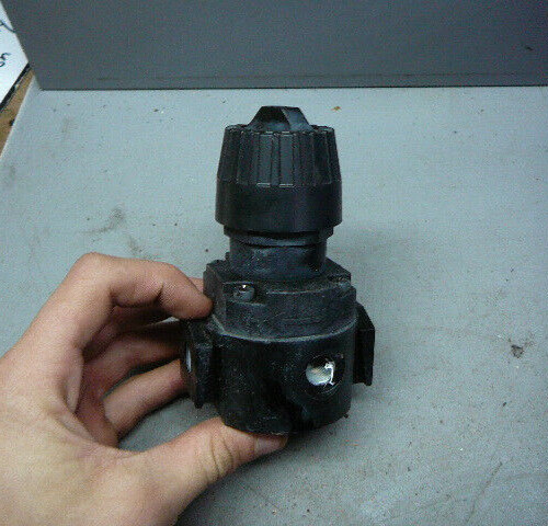 WILKERSON PRECISION REGULATOR P16-02-HN0 300PSIG MAX IN 0-125 PSIG RANGE