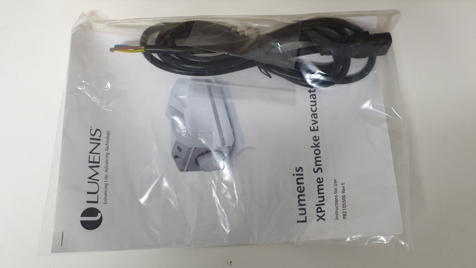 SHARPLAN 100 XPLUME Smoke Evacuator System 230V – P/N: AA 2072800 – NEW