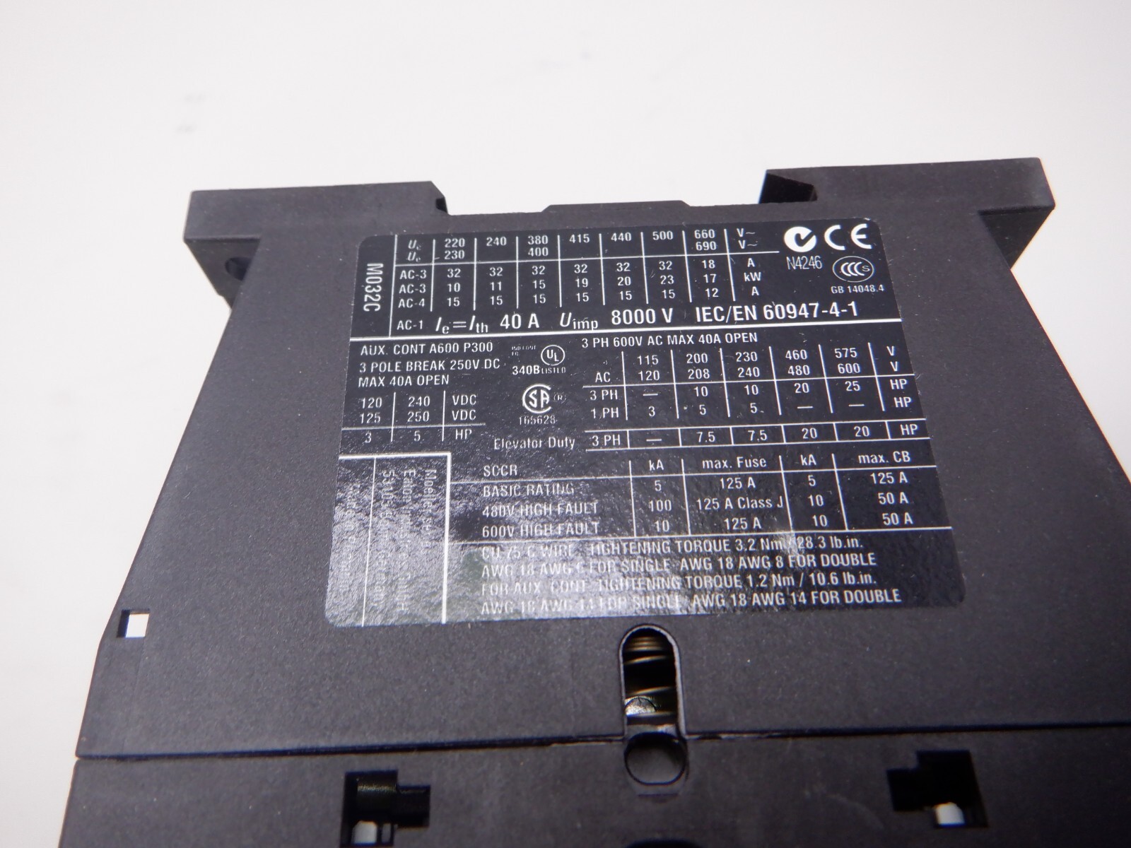 Eaton XTCE032C10 DIL M32-10 Contactor new