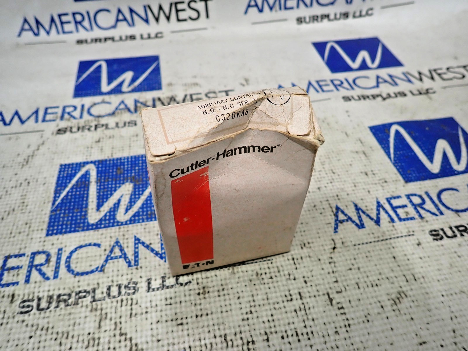 Cutler Hammer C320KA6 Auxiliary Contact Ser A1 AC-A600 DC-P600 N.O. N.C.