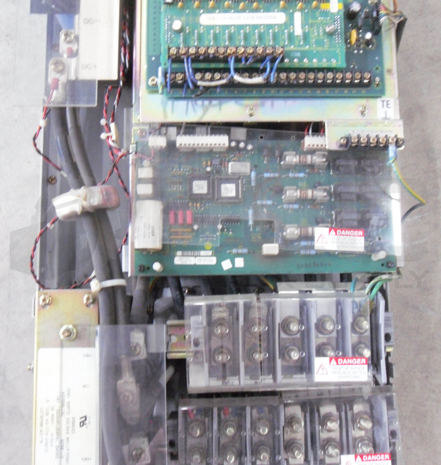ALLEN BRADLEY 1336F-C075-AA-EN-GM1-L5 /A DRIVE 3PH 50/60HZ 500-600V