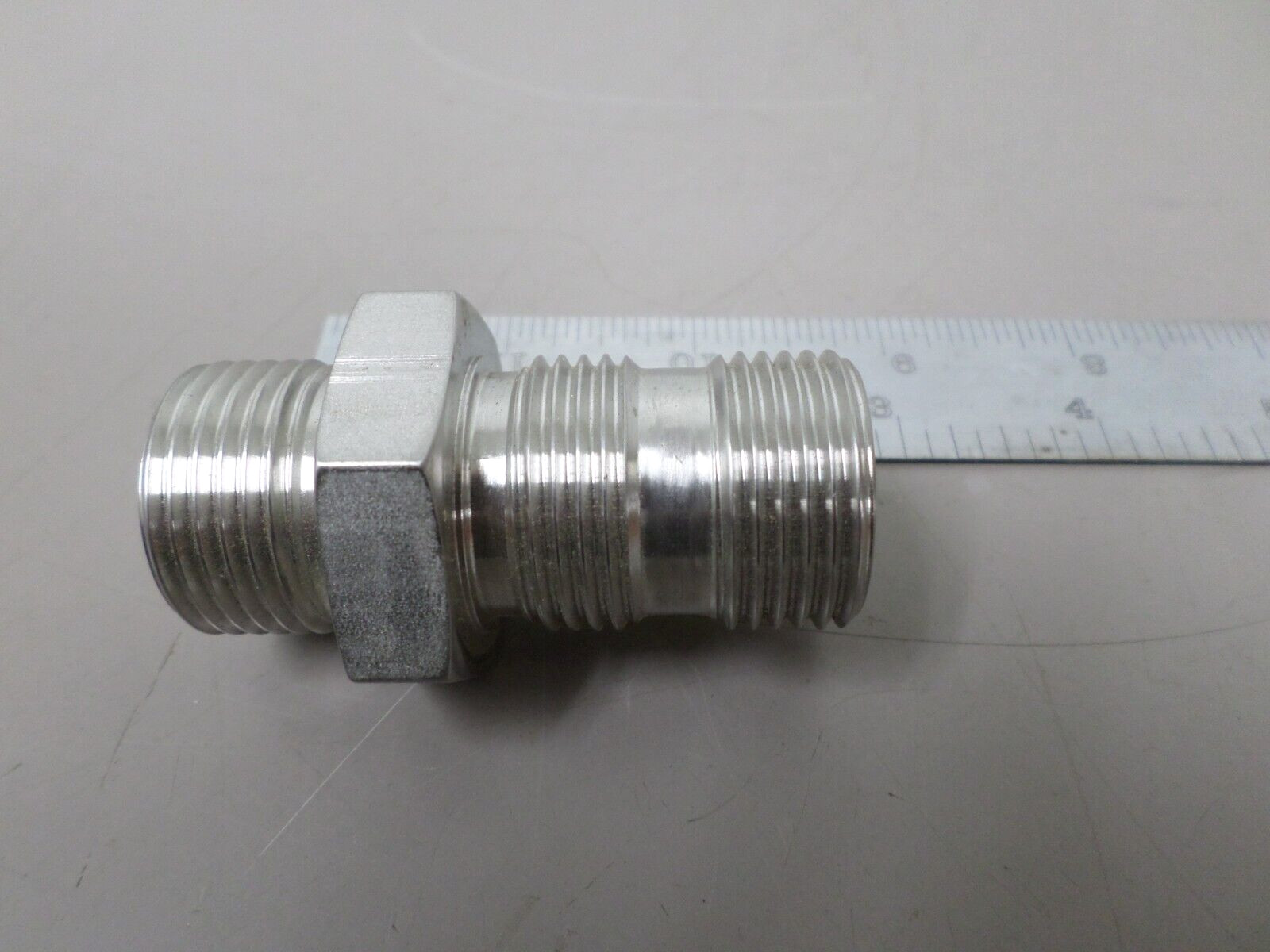 MS21 Stainless Steel Bulkhead Union -12 All Ends -12 Center MS21924K12