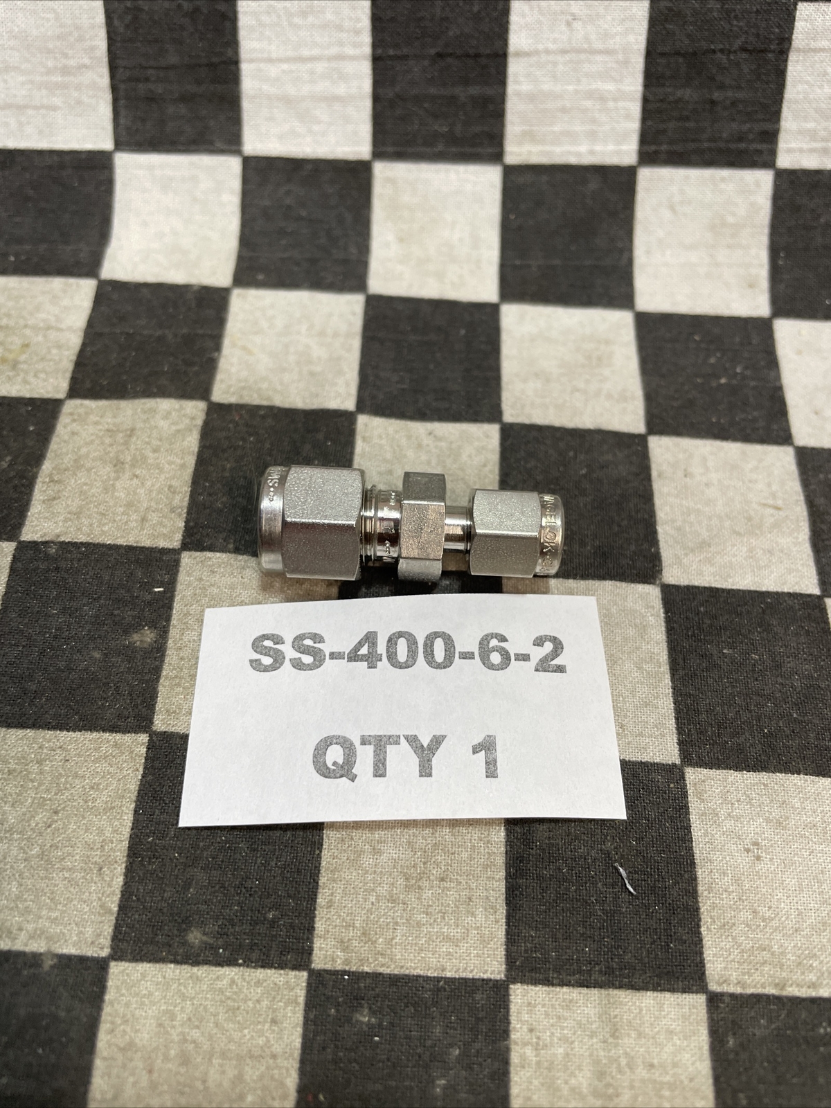 SWAGELOK SS-600-6-5, SS-500-6-4, SS-400-6-2, LOT OF 4, SHIPSAMEDAY #1326V23
