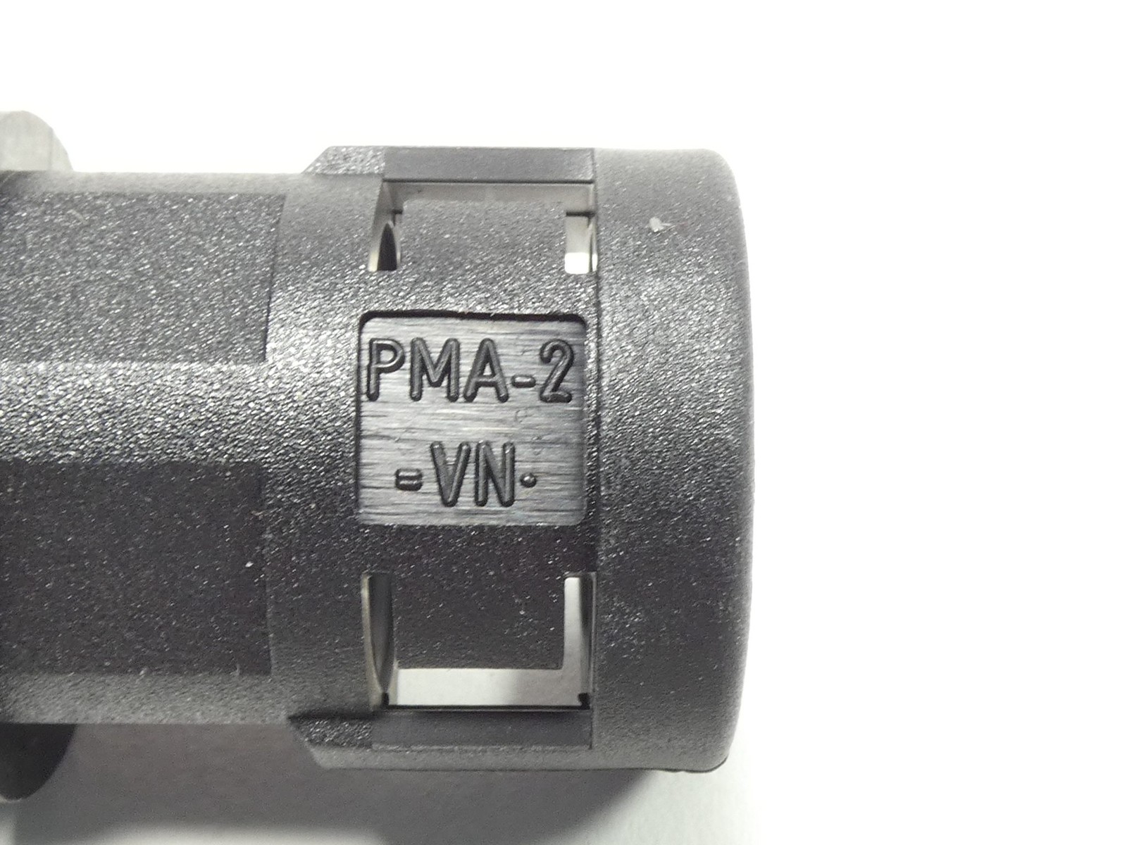 *Lot of 27* PMA ABB BVNV-N022 Male Conduit Fitting 1/2″NPT Straight Black – N…