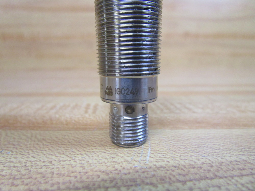 IFM Efector IE5203 Sensor IEA2001-FROG/US-100-IRF