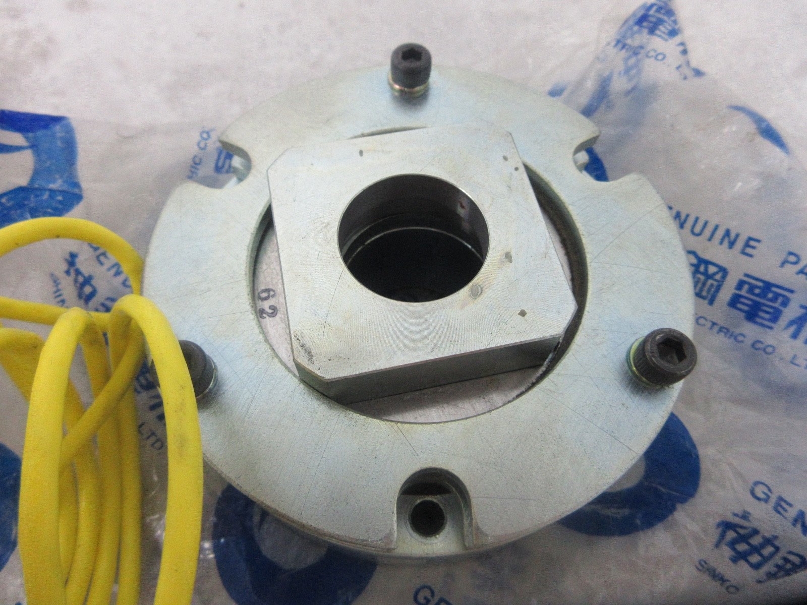 SHINKO ELECTRIC SBR-102M1-160A ELECTROMAGNETIC BRAKE, Y0187