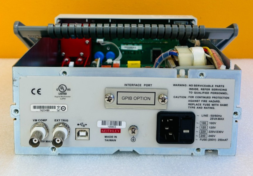 Keithley 2110-120 5.5 Digit, 120 VAC, Digital Multimeter **Parts or Repair**