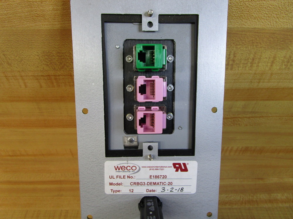 Weco CRBG3-DEMATIC-20 Duplex Receptacle CRBG3DEMATIC20 W/Hardware