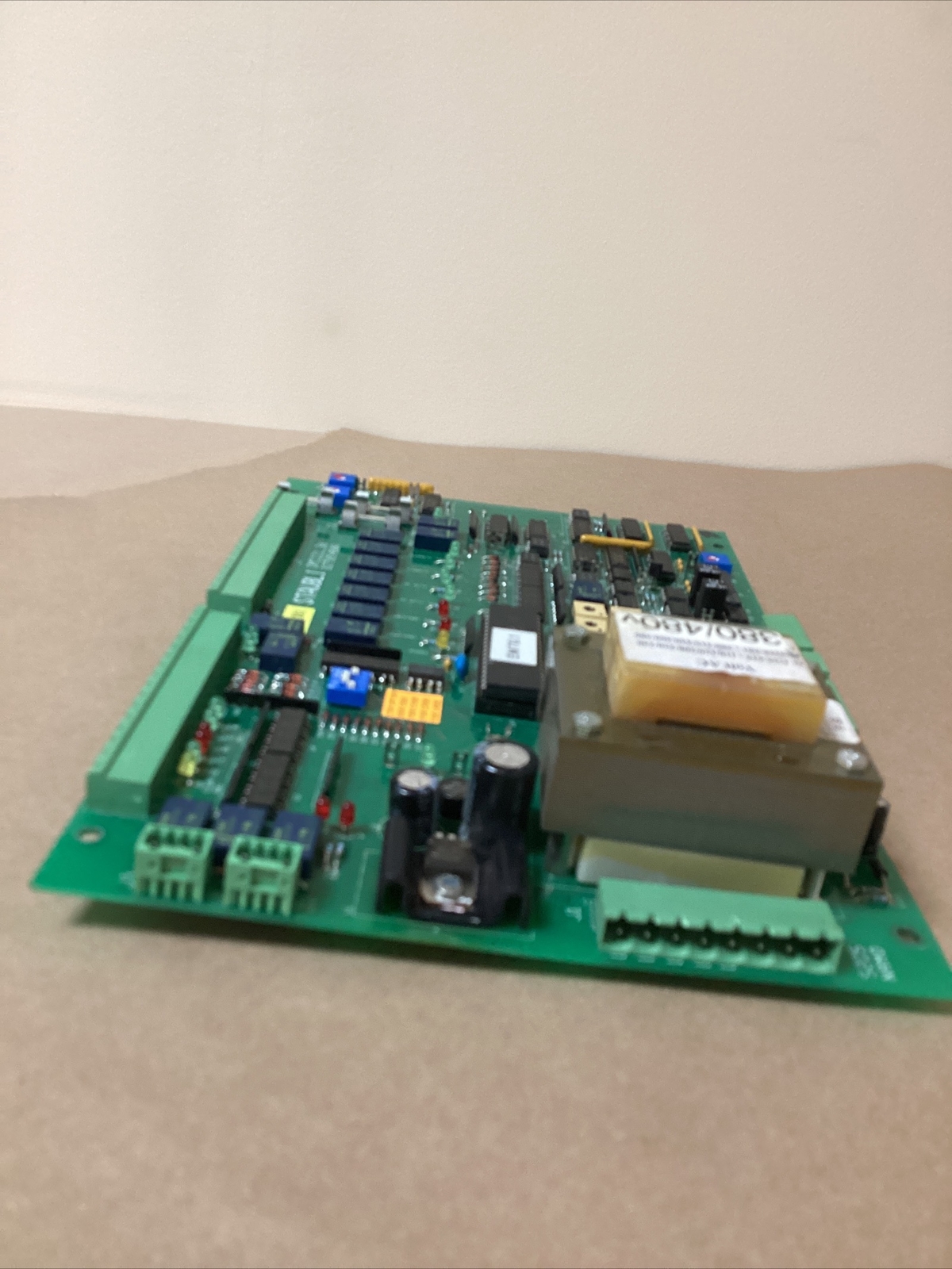 Staubli QMC121_3A Circuit Board B27585460A #293PT52FML