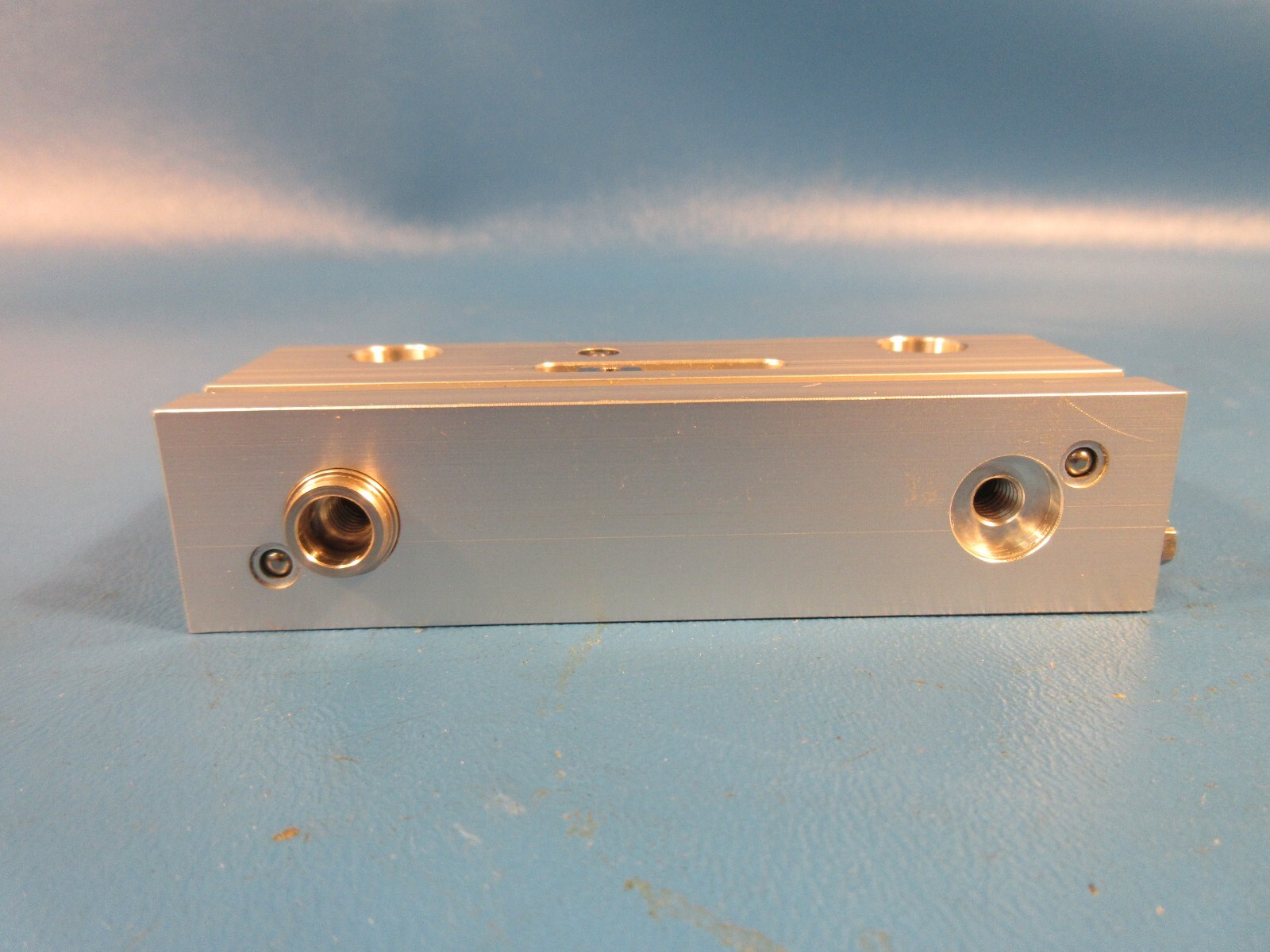 Festo DADM-EP-G6-10, 1492072 Intermediate Position Module