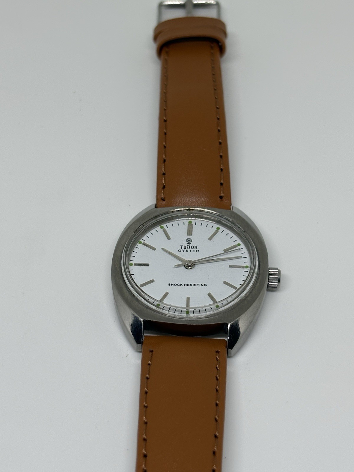 Vintage Tudor Oyster 17 Jewels Manual Winding Swiss Made Men’s Watch White Dial
