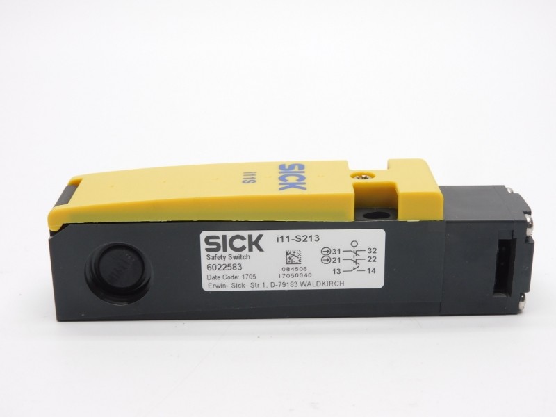 SICK I11-S213 6022583 230V 4A (NO KEY) NSMP