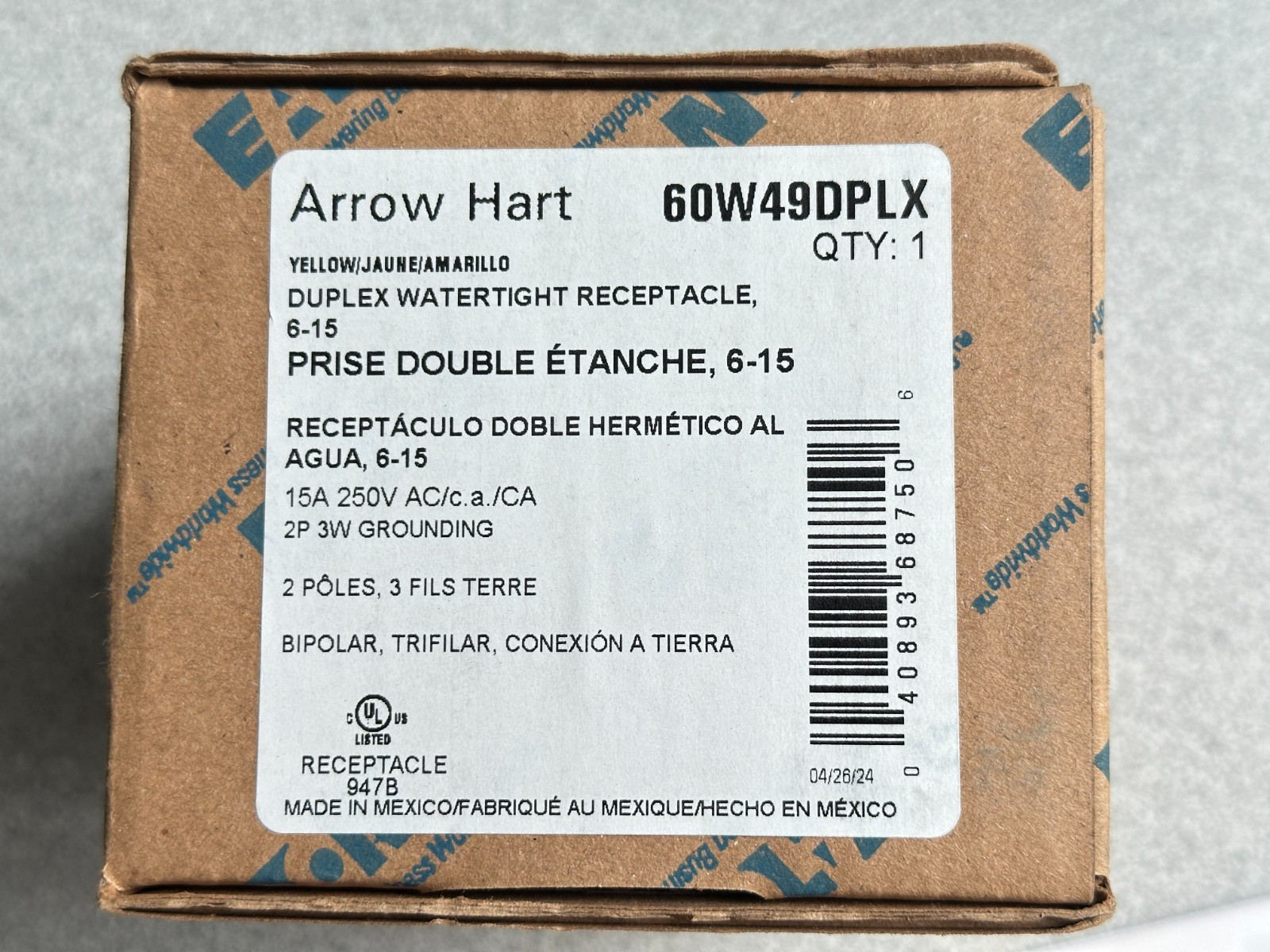 NEW Eaton Arrow Hart 60W49DPLX Duplex Watertight Receptacle 6-15 15A 250W 2P3W