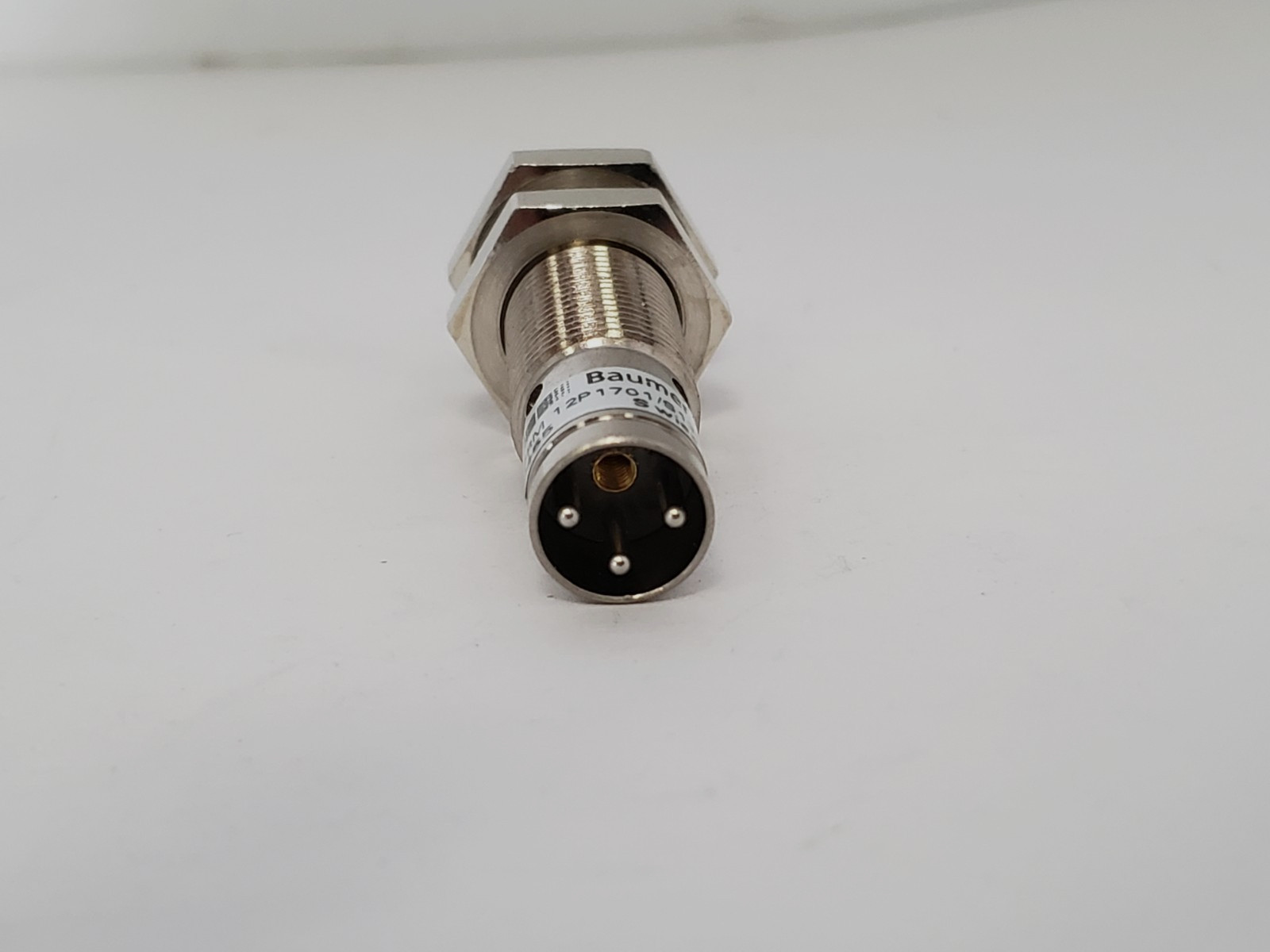 BAUMER IFRM 12P1701/S13L INDUCTIVE PROXIMTITY SENSOR PNP N.O. 10-30 VDC NNB