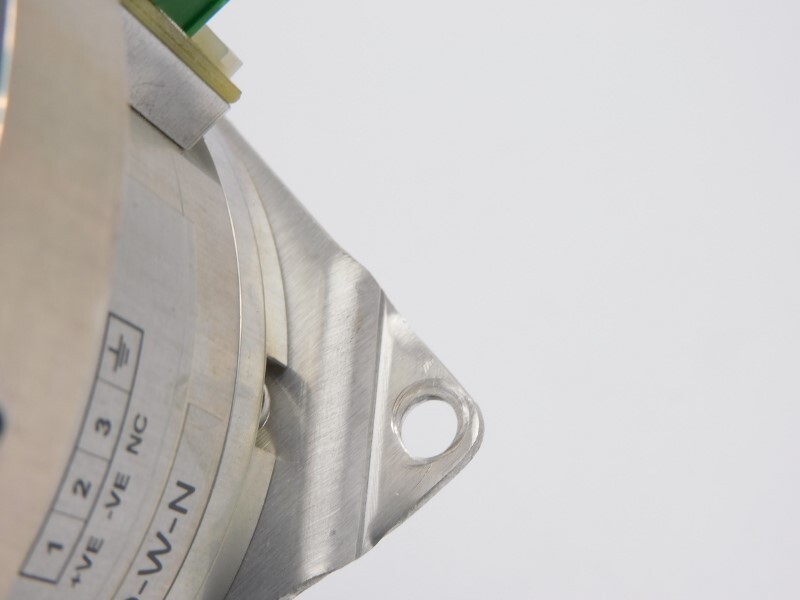 GENERAL ELECTRIC LPX1010-C2SDW-1 LP1010-B20W-X4-C2-S-D-W-N 15-30VDC UNMP