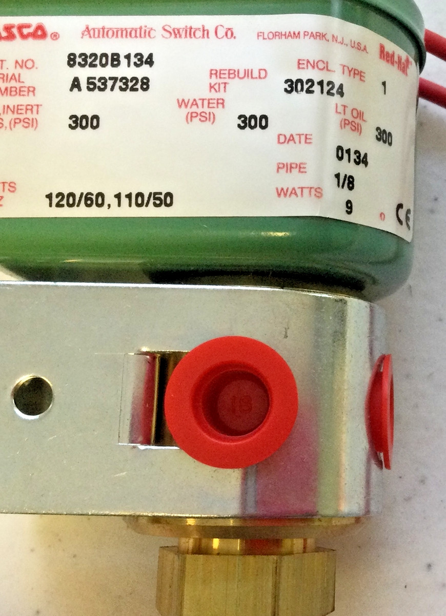 NEW ASCO 8320B134, 120/60, 110/50; A537328; 1/8” SOLENOID VALVE, FREE SHIPPING