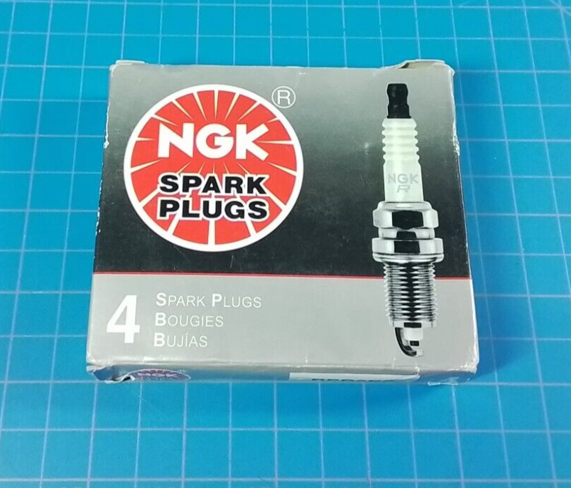 NGK Spark Plug BPR6ES Standard Plug (Box of 4)