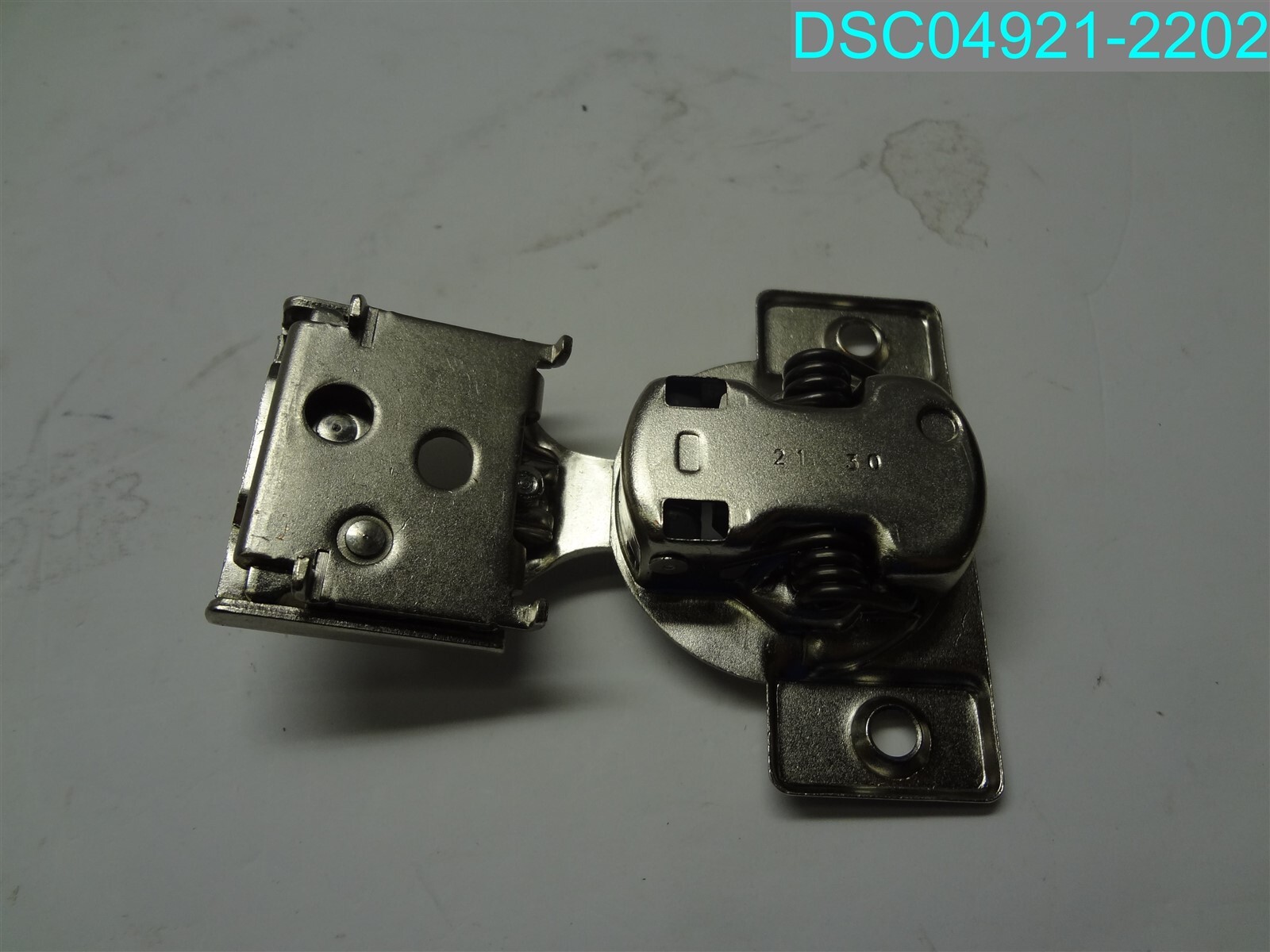 QTY=27: Soft Close Concealed Cabinet Hinge 1/2″ 2130