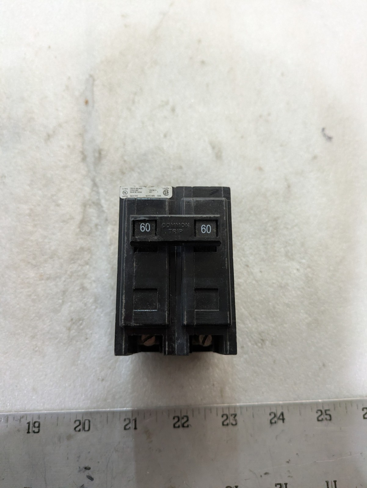 EATON QUICKLAG QBHW2060 22000AMPS 120-240V CIRCUIT BREAKER 2POLE HACR TYPE