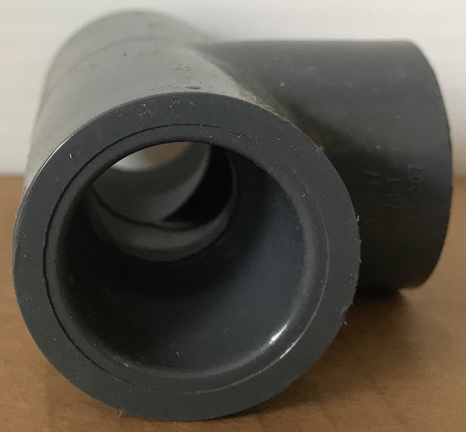 CHARLOTTE 3/4″ Tee – Schedule 80 Gray PVC-I F Slip x F Slip x F Threaded – NEW