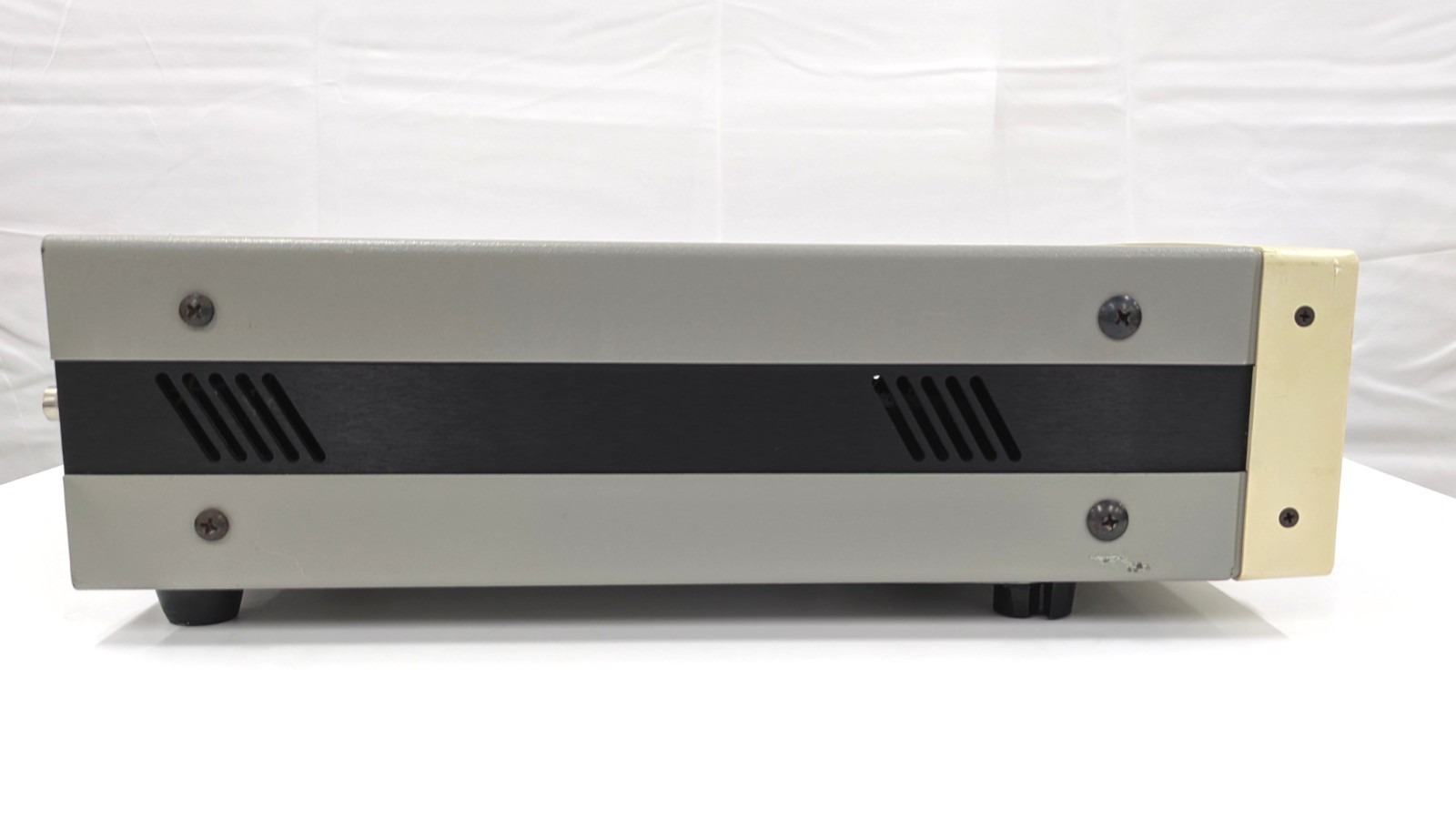 SR560 [Operation Tested] Low Noise Voltage Preamplifier SRS S/N:01341
