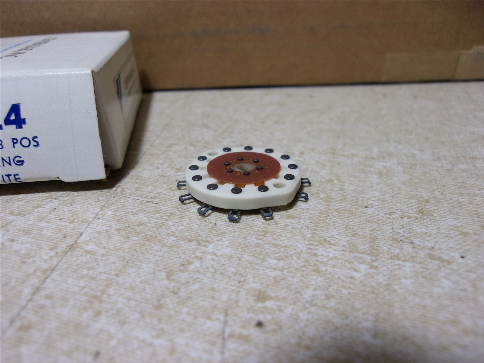 NEW Centralab PS24 3-Pol-3Pos Shorting Steatite *FREE SHIPPING*
