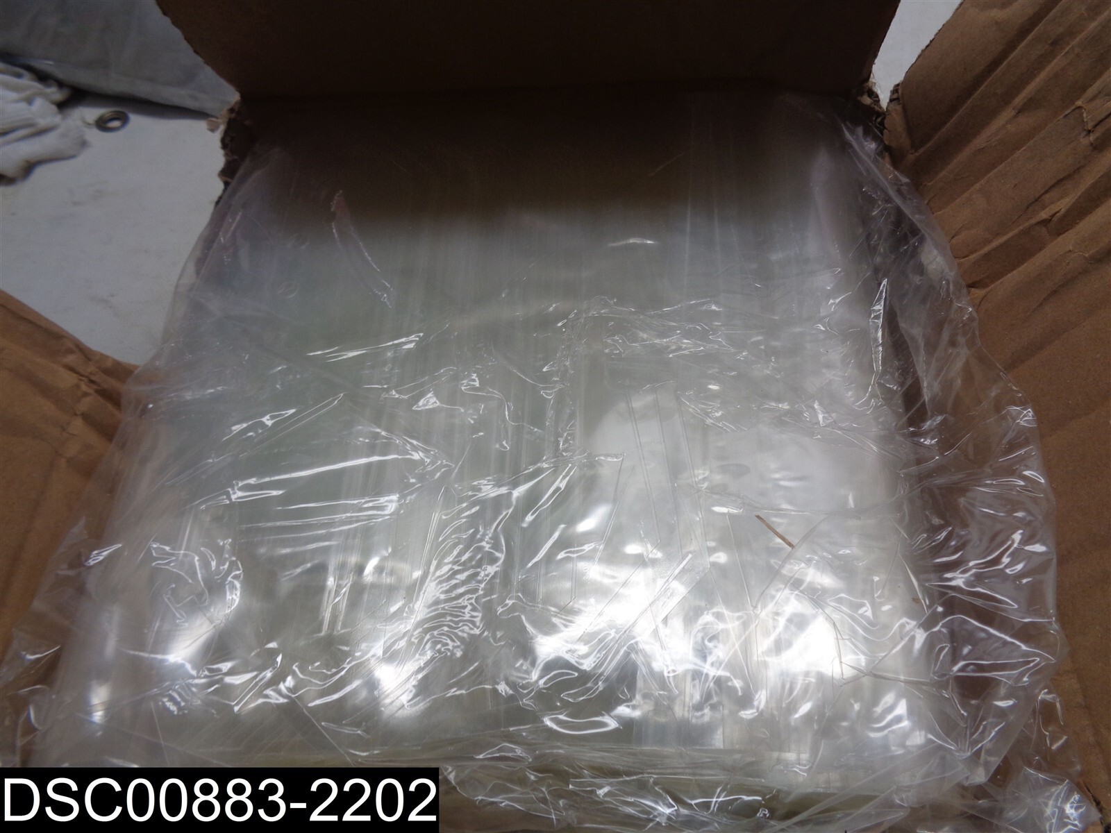 QTY=250: PBZ1064BG 10.75 x 6 x 4 Inch 2.5mil Zipper Bags