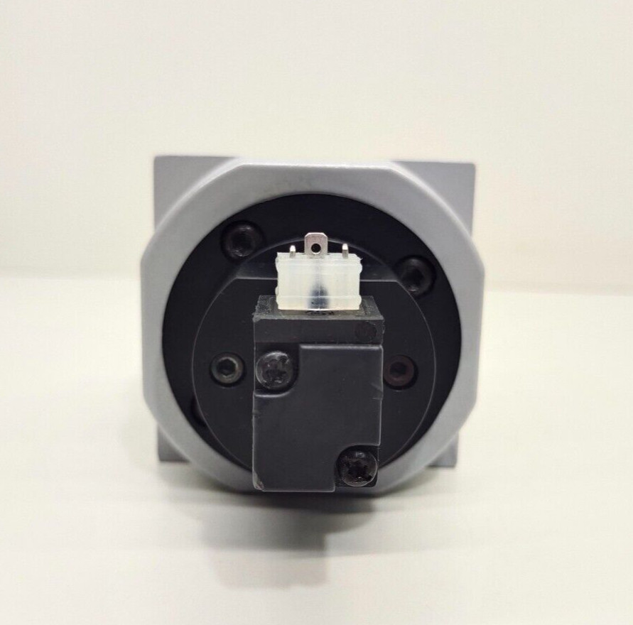 Festo HEE-D-MAXI-24 172962 safety start valve (FREE SHIPPING)