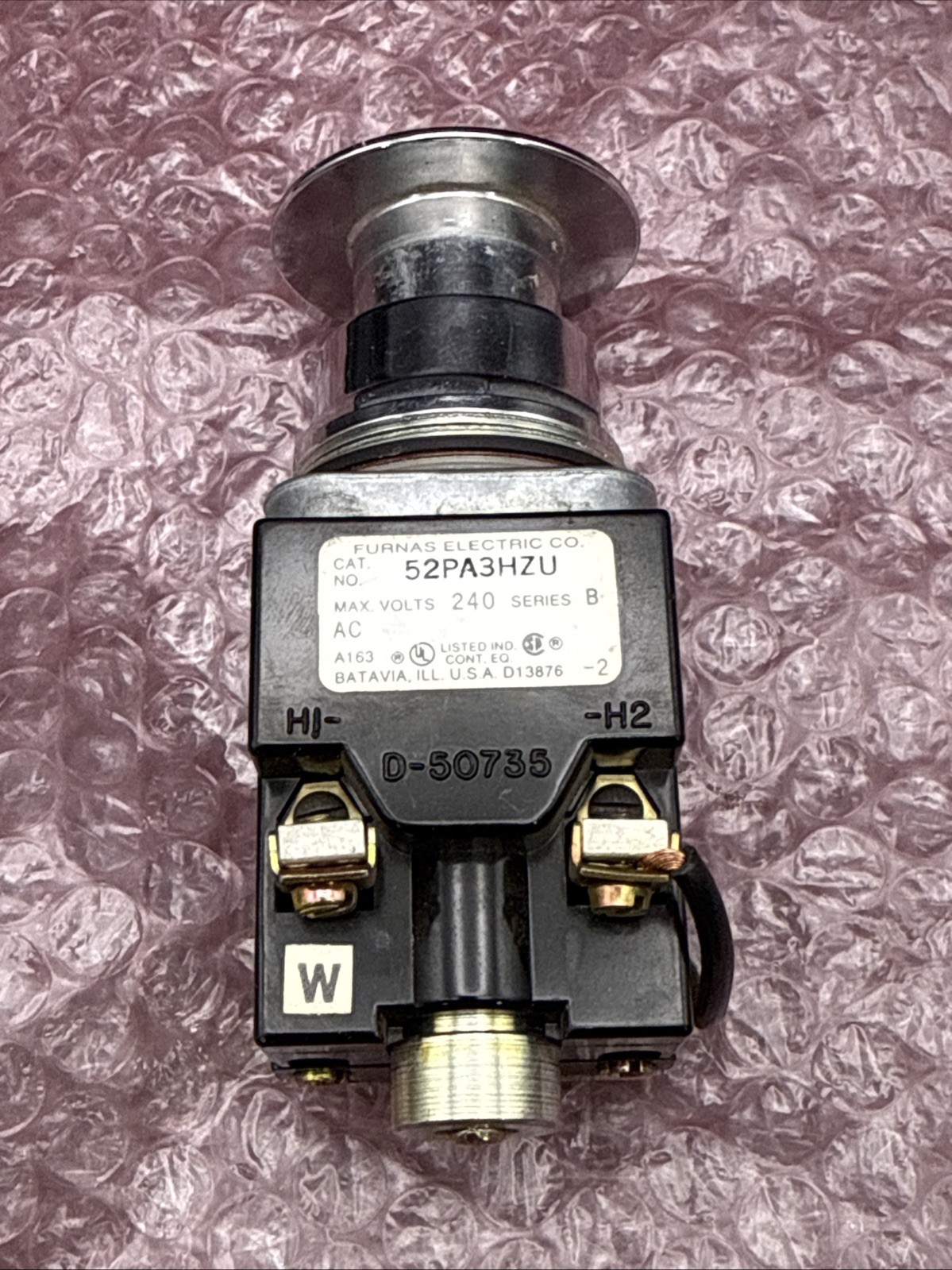 Siemens Furnas Electric 52PA3HZU Push Button New Old Stock