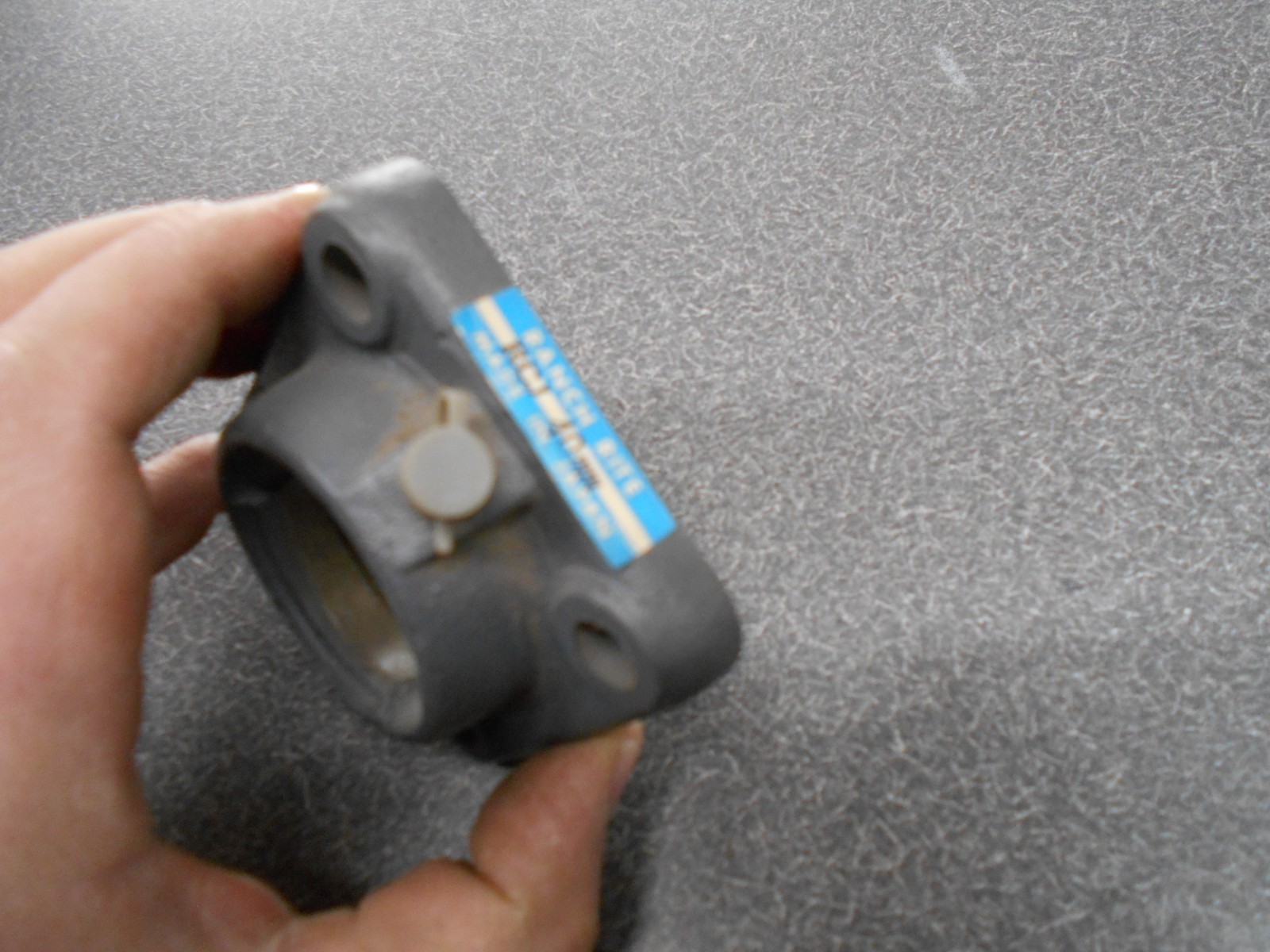 Burns/Tisco 40mm 4-Bolt Greasable Bearing Flange. F40-R. NEW!