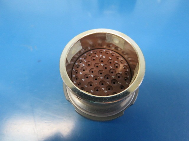 AERO D38999/26WJ43PN Qty of 1 per Lot 43 Position Circular Connector Plug Mal