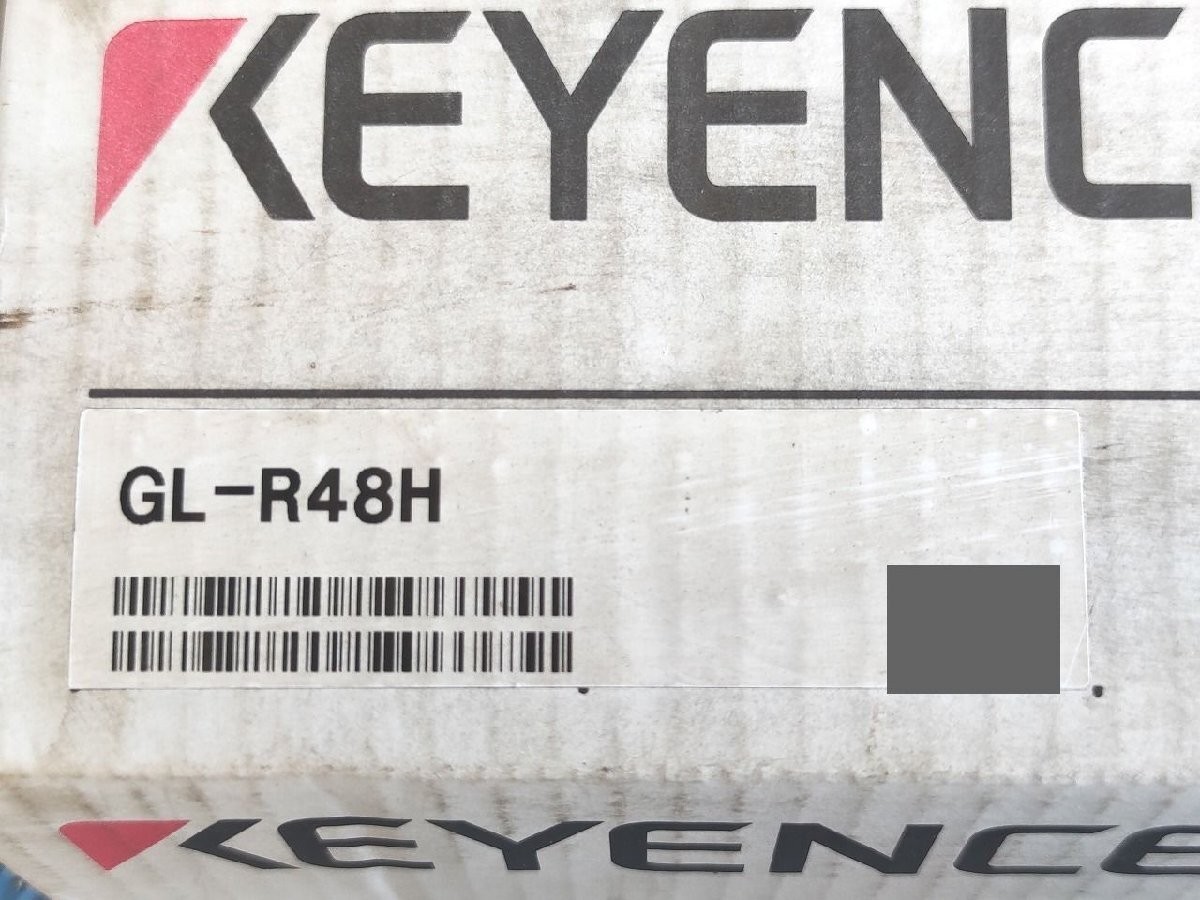KEYENCE GL-R48H Sensor Unused Box Damaged Dirty