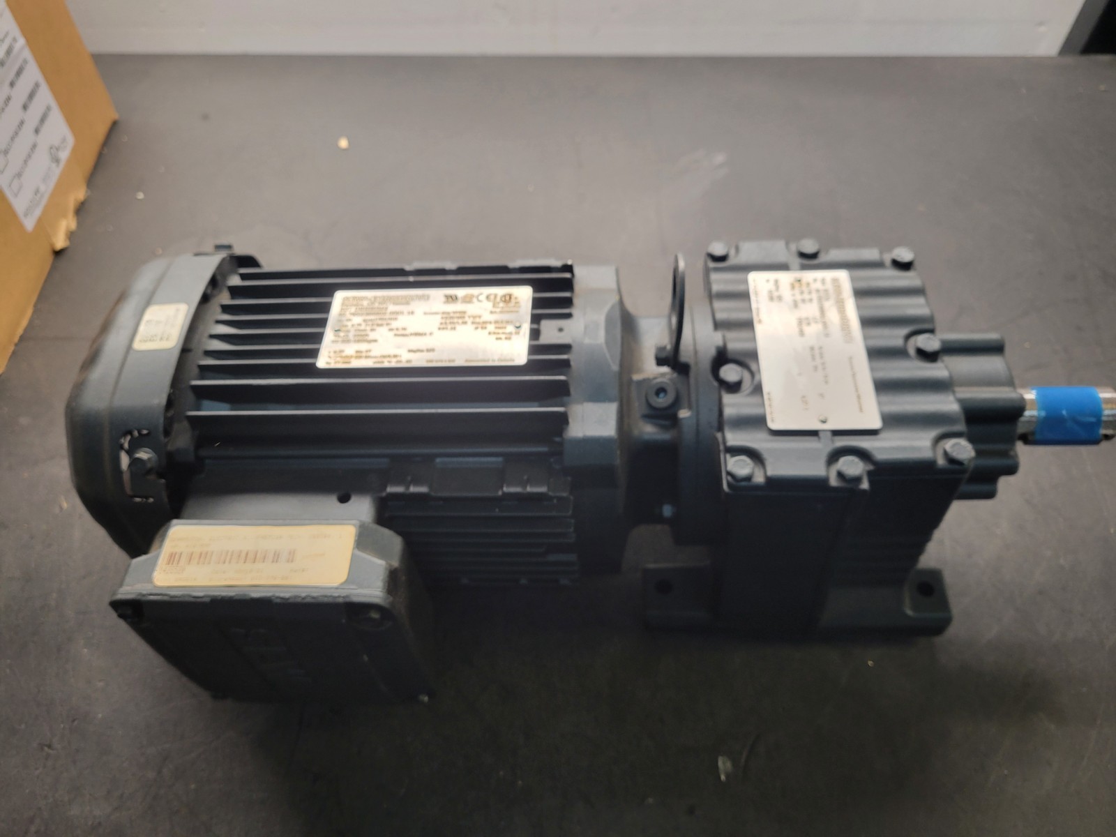 SEW Euro-Drive R27 DRN80M4/Type R27/A Motor Drive.