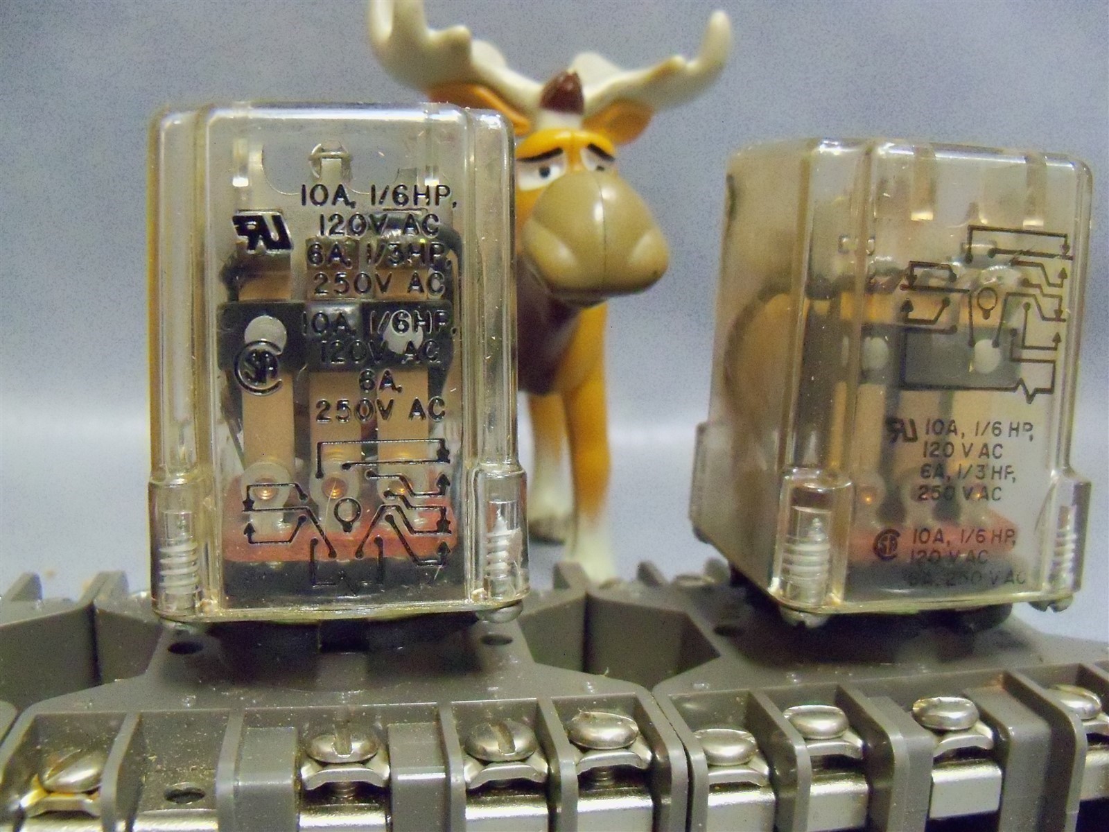 KRP14AG Potter & Brumfield Relay 120V with 27E123 Base – Lot of 3