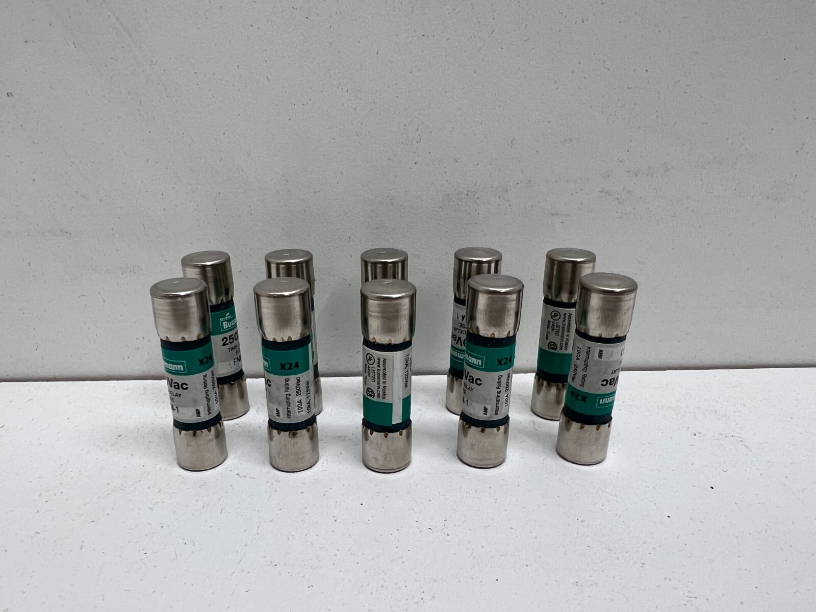 LOT OF (10) NEW OLD STOCK! BUSSMAN 1A 250VAC TIME DELAY FUSES FNM-1