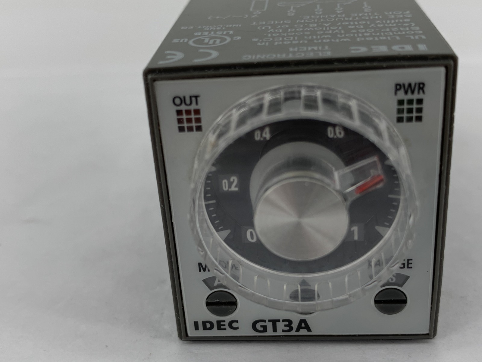 IDEC GT3A-3AD24 8-Pin Multi Function Timer Relay 24VAC/DC DPDT 0.1 S 180h