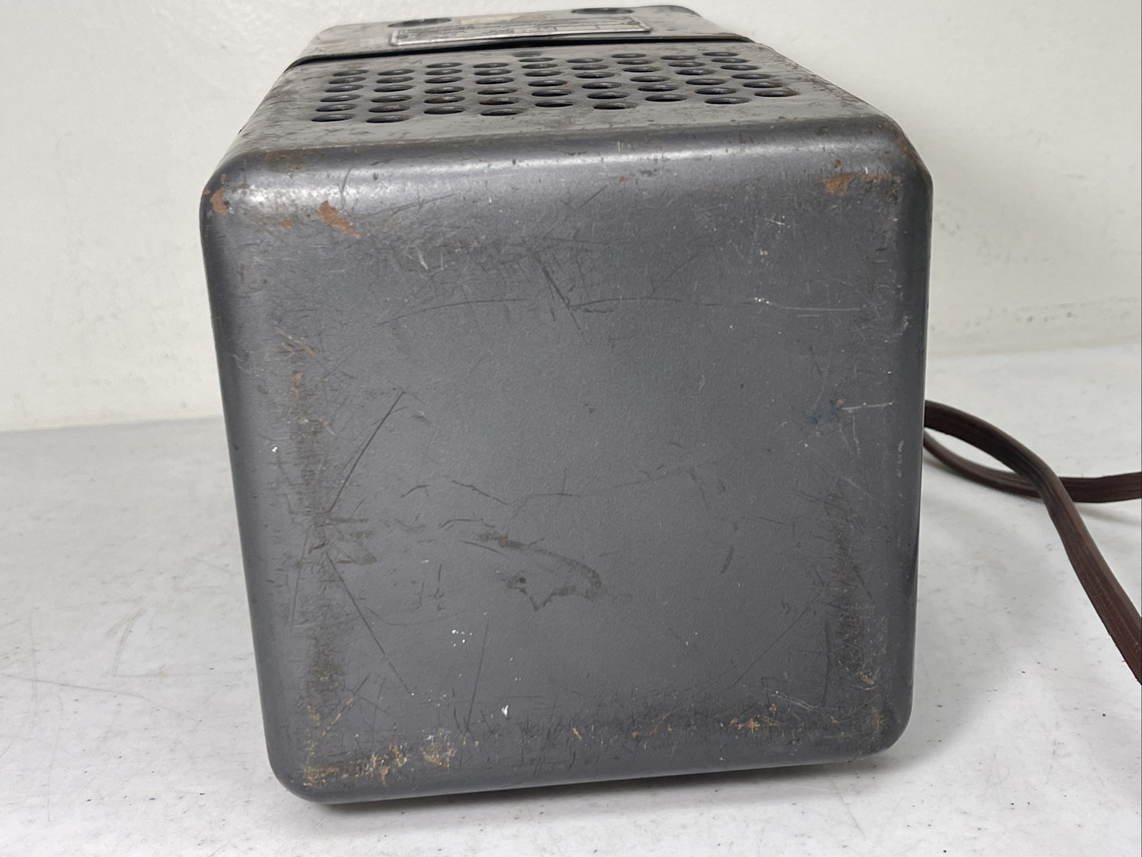 Sola Constant Voltage Transformer 20-13-125