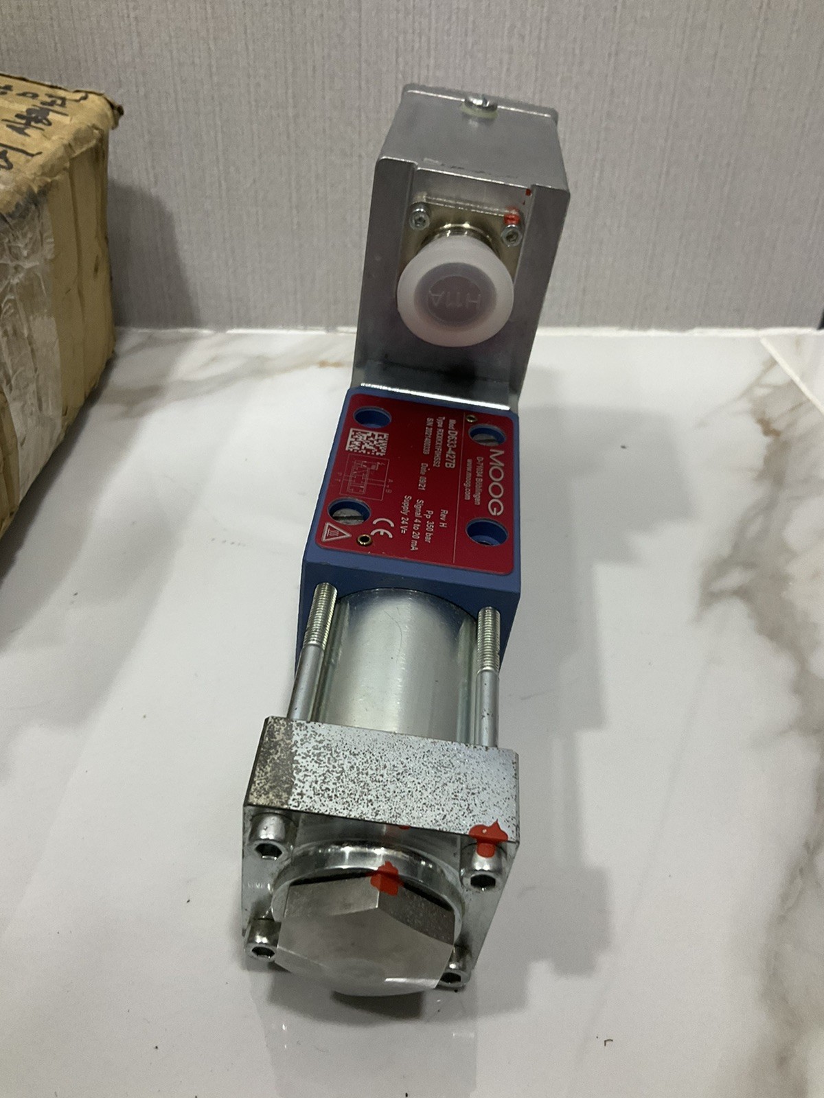 MOOG D633-427B , Type: RXXKX1F0HSS2 , Rev: H