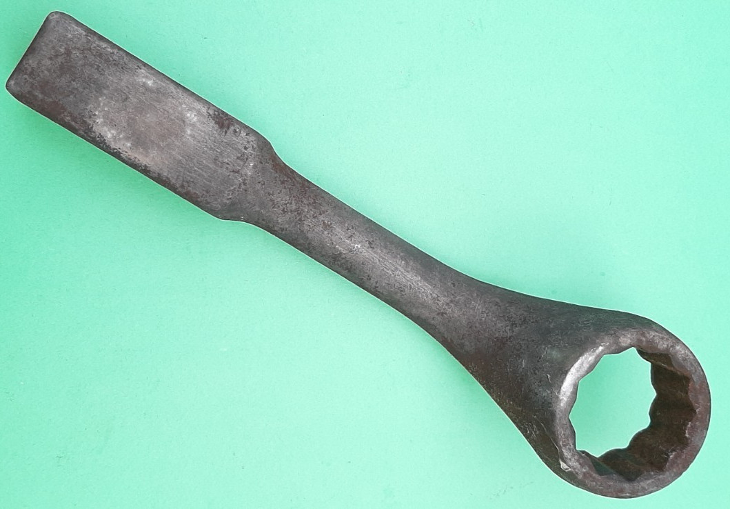 Williams 8813 2-3/16″ 12-Point Offset Striking Slugging Box Wrench Slugger Ring